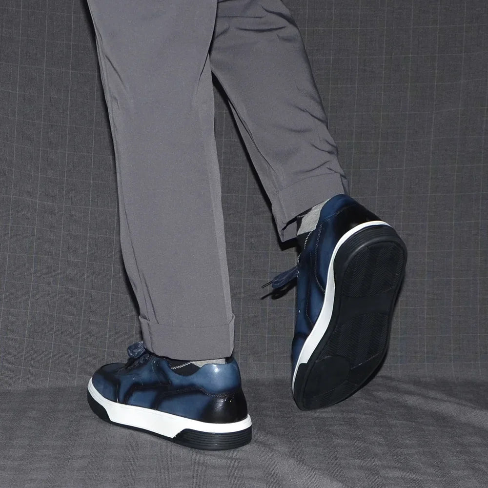 2025 New Genuine Leather Casual Shoes for Men Sneakers Soild Blue Black Sports Style Carved Breathable Business Social Flat Shoe