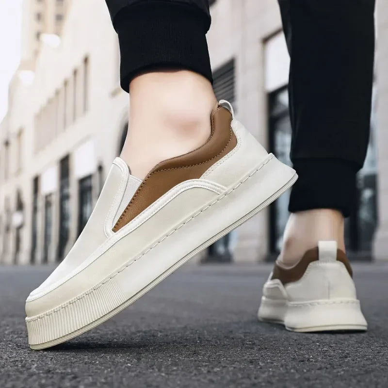 Men Leather Casual Sports Shoes Spring New Fashion Leather Casual Breathable Basic Comfortable Black Sports Casual Shoes for Men