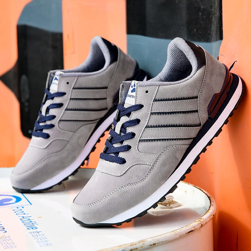 High Quality Men's Sneakers Leather Casual Sports Shoes Non-slip Running Shoes Breathable Men Tennis Shoes Comfort Flat Shoes