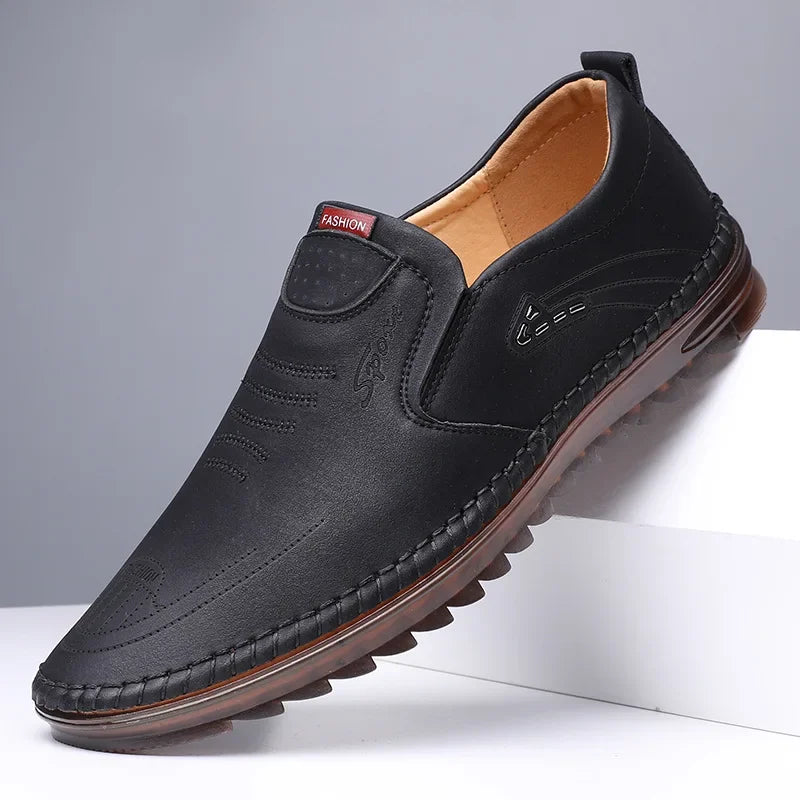 2024 Men's Leather Shoes Fashion Soft Leather Casual Leather Shoes Wear resistant Bean Shoes Men's Shoes