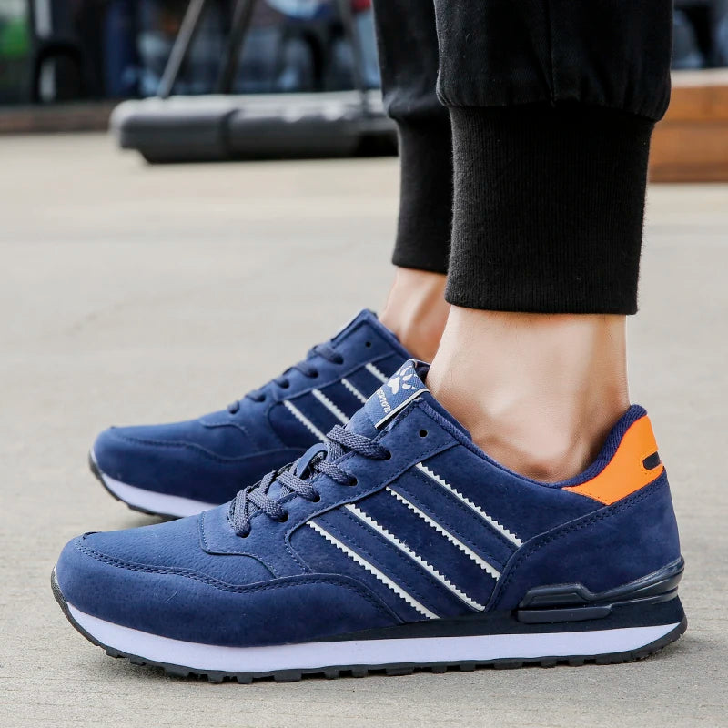 High Quality Men's Sneakers Leather Casual Sports Shoes Non-slip Running Shoes Breathable Men Tennis Shoes Comfort Flat Shoes