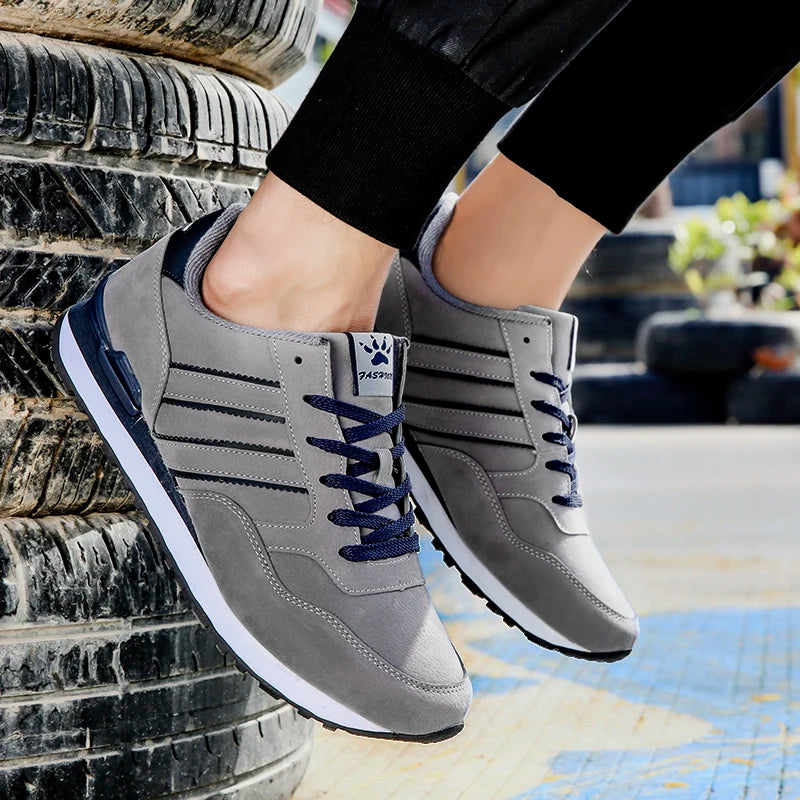 High Quality Men's Sneakers Leather Casual Sports Shoes Non-slip Running Shoes Breathable Men Tennis Shoes Comfort Flat Shoes